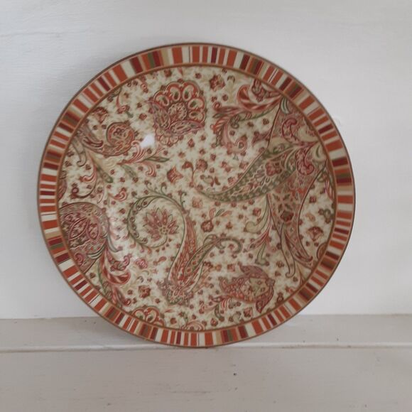 Pair (2) 222 Fifth Maharana Plates Lunch 9" bohemian red paisley green gold tone - Picture 5 of 6